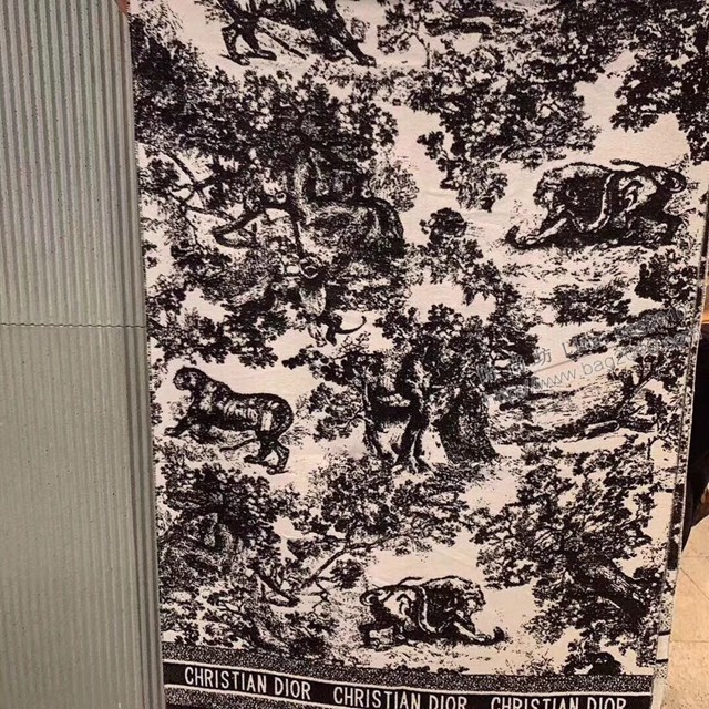 DiorCD動物印花長巾女士圍巾 迪奧2021專櫃款圍巾披肩毛毯三用  mmj1313